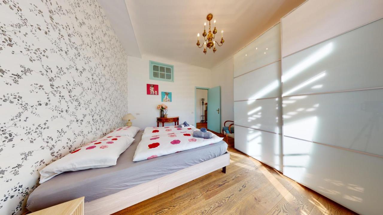 Les Fleurs Astoria Apartment Ментона Екстериор снимка