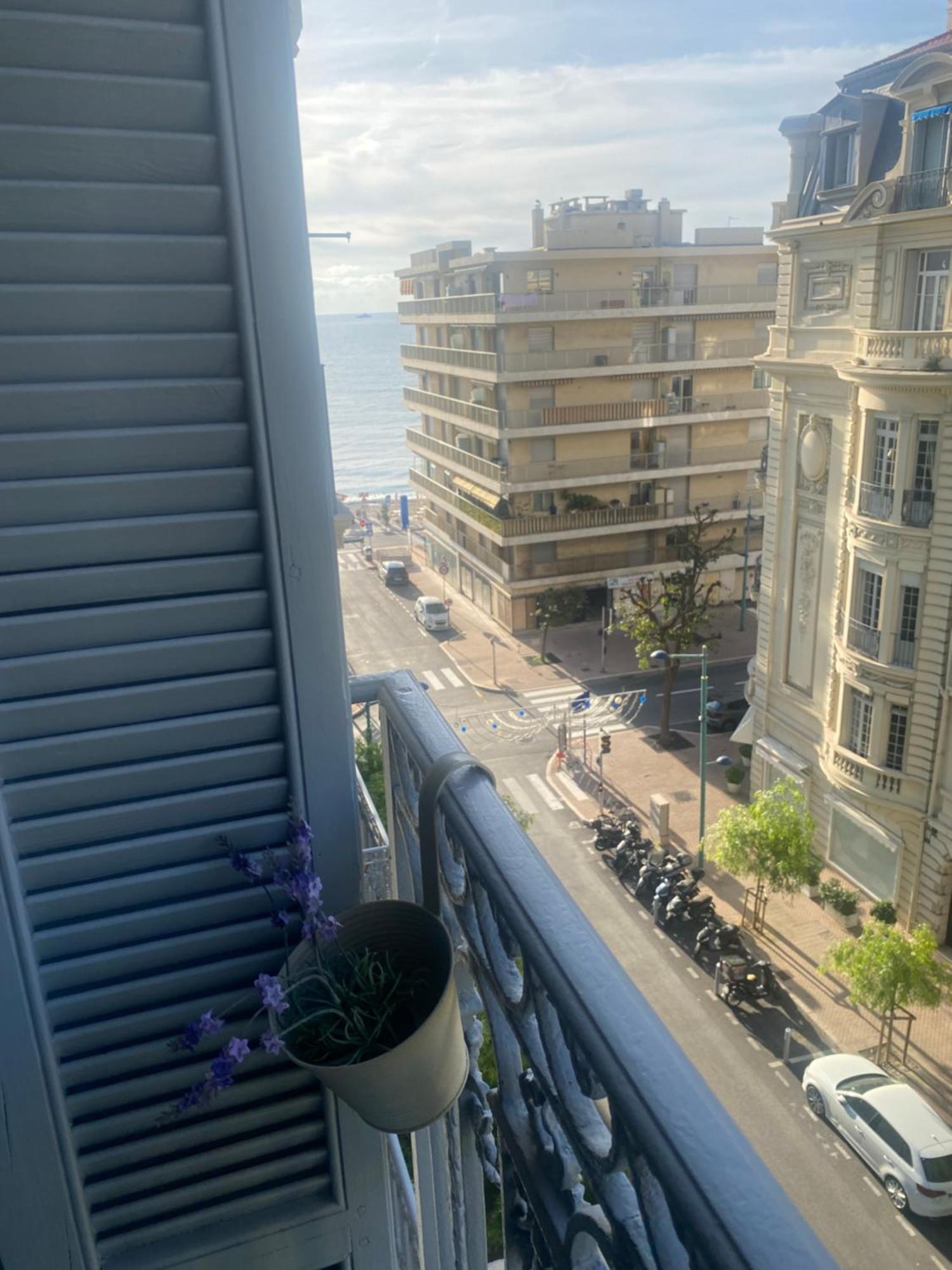 Les Fleurs Astoria Apartment Ментона Екстериор снимка